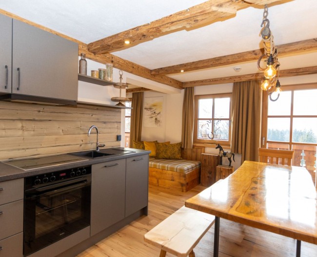 Wohnk&uuml;che mit Balkon